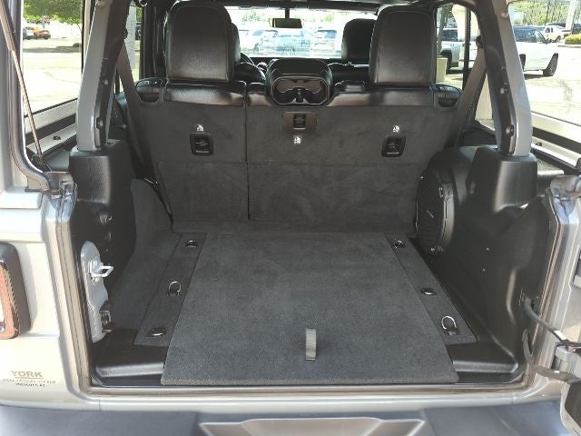 2019 Jeep Wrangler Unlimited Sahara Altitude