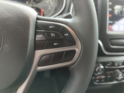 2022 Jeep Cherokee Latitude Lux