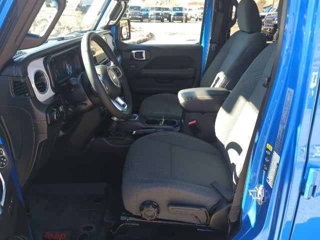 2025 Jeep Wrangler Sahara