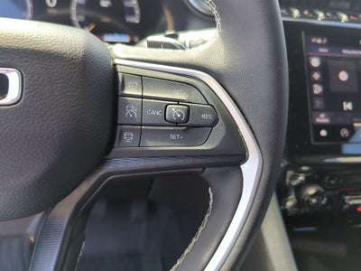 2025 Jeep Grand Cherokee Laredo X