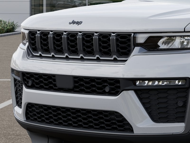 2026 Jeep Grand Cherokee 85th Anniversary Edition