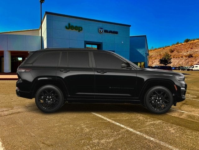 2025 Jeep Grand Cherokee Summit