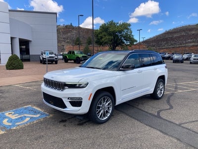 2025 Jeep Grand Cherokee Summit