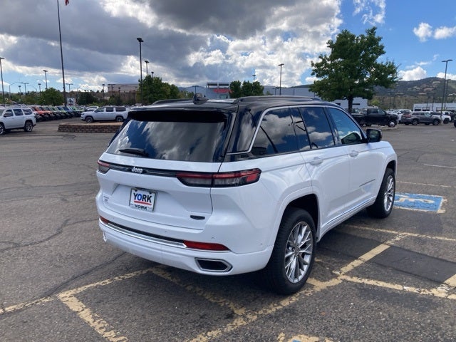 2025 Jeep Grand Cherokee Summit