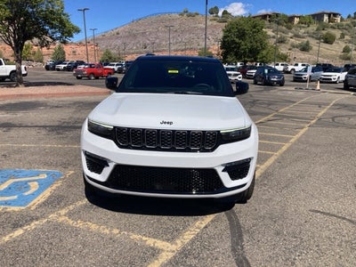 2025 Jeep Grand Cherokee Summit