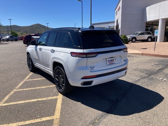 2025 Jeep Grand Cherokee Summit