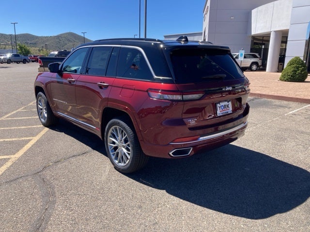 2025 Jeep Grand Cherokee Summit