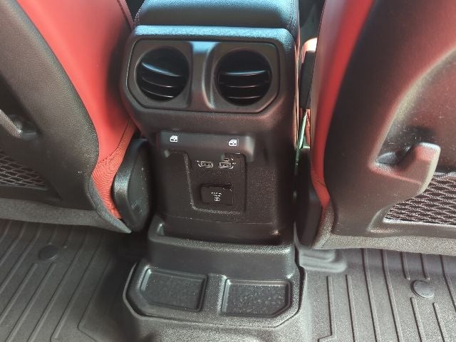 2024 Jeep Wrangler Rubicon 392