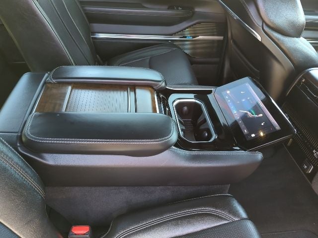 2024 Jeep Grand Wagoneer L Base