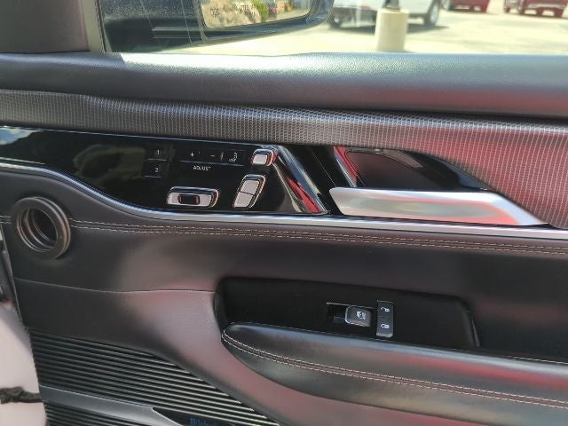 2024 Jeep Grand Wagoneer L Series II