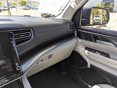 2024 Jeep Wagoneer Base