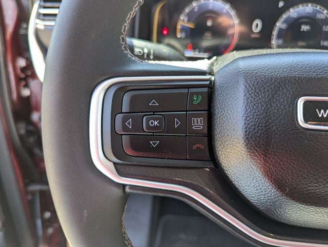 2024 Jeep Wagoneer Base