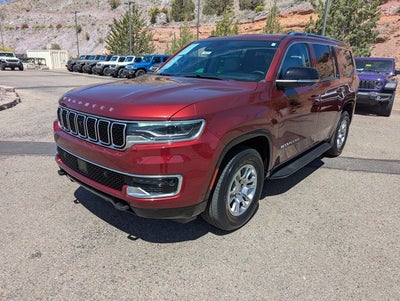 2024 Jeep Wagoneer Base