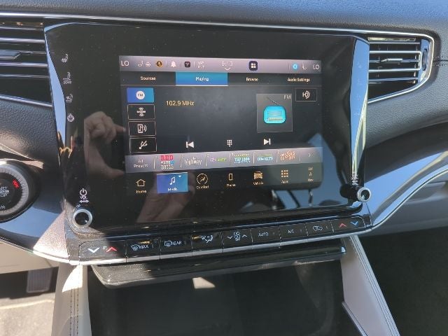 2024 Jeep Wagoneer Base