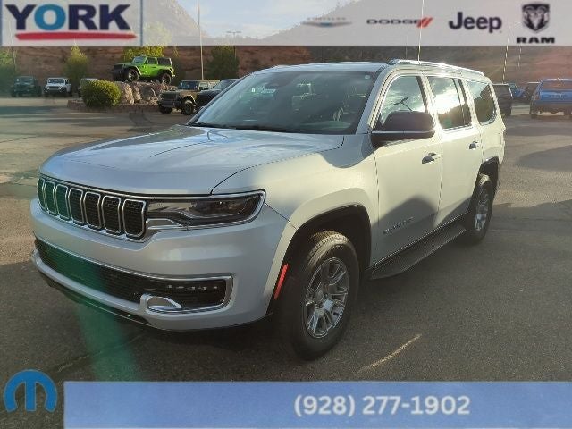 2024 Jeep Wagoneer Base