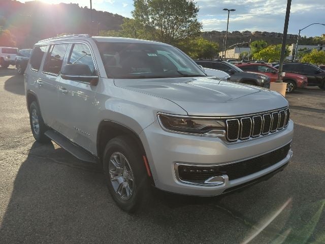 2024 Jeep Wagoneer Base
