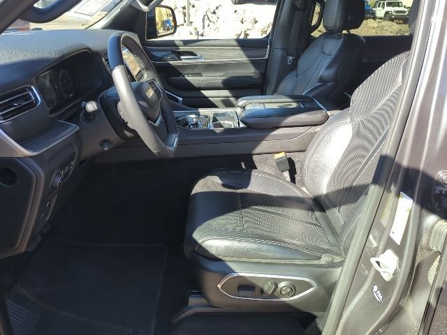 2023 Jeep Wagoneer Series III