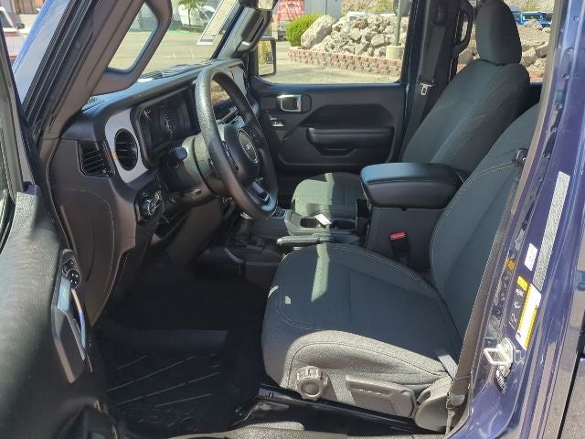 2025 Jeep Gladiator Nighthawk
