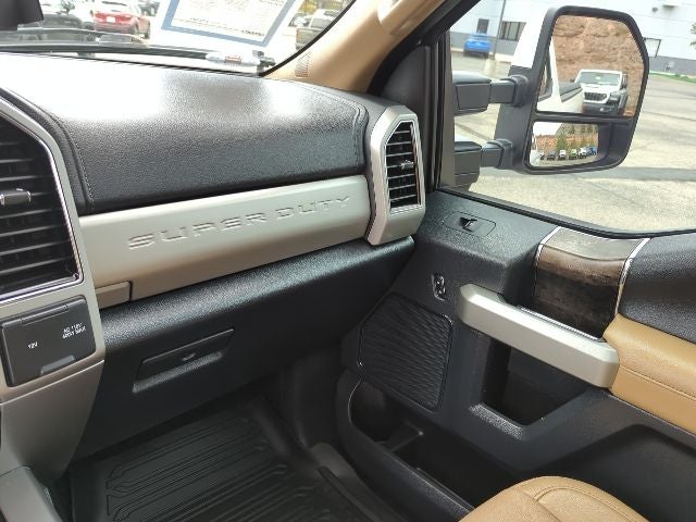 2022 Ford F-250SD Lariat