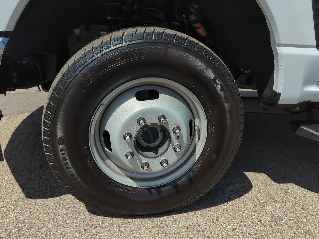 2025 Ford F-350SD XLT DRW