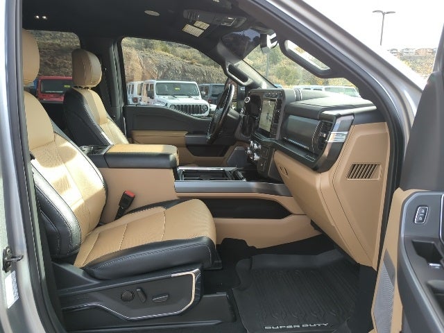 2023 Ford F-450SD Lariat DRW