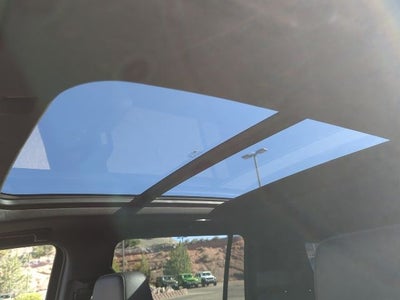 2022 Chevrolet Suburban Z71