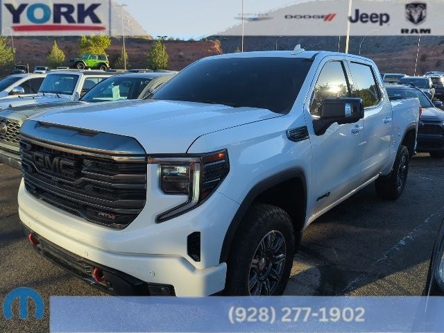 2024 GMC Sierra 4WD Crew Cab Short Box AT4's photo