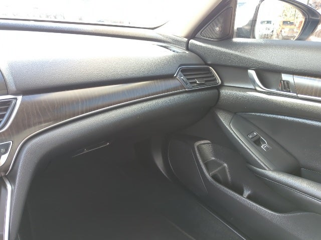 2022 Honda Accord Hybrid Touring