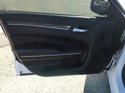 2018 Chrysler 300 Touring