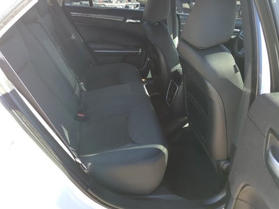 2018 Chrysler 300 Touring