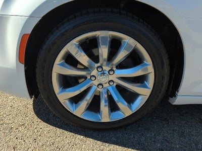 2018 Chrysler 300 Touring