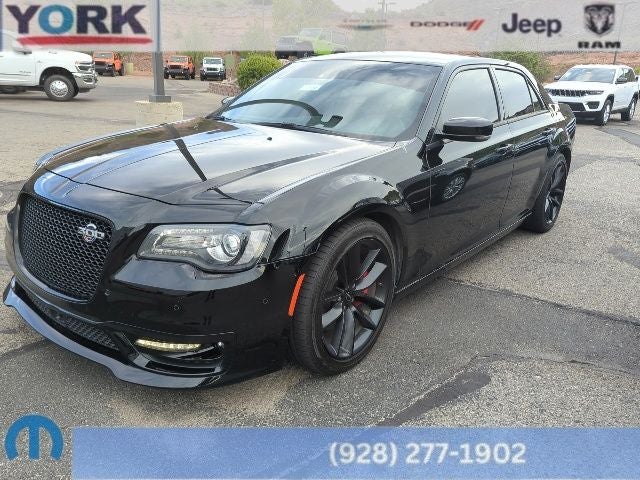 2023 Chrysler 300 C