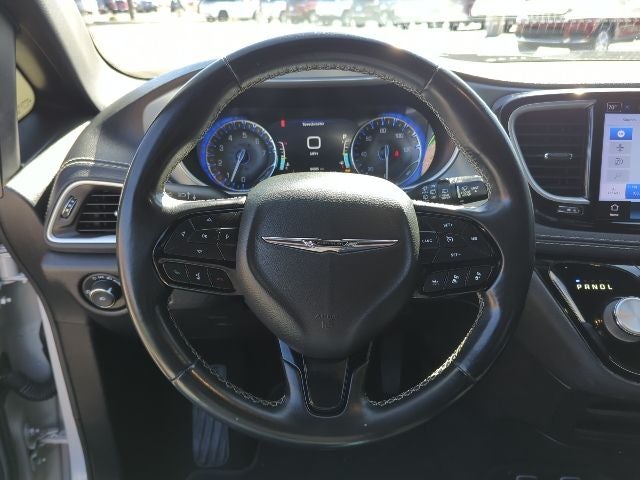 2021 Chrysler Pacifica Touring