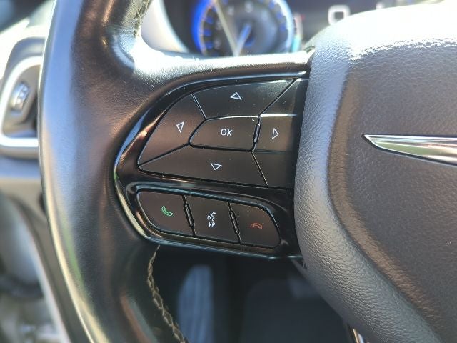 2021 Chrysler Pacifica Touring