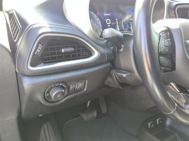 2021 Chrysler Pacifica Touring