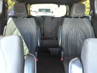 2021 Chrysler Pacifica Touring