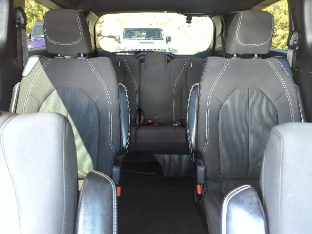 2021 Chrysler Pacifica Touring