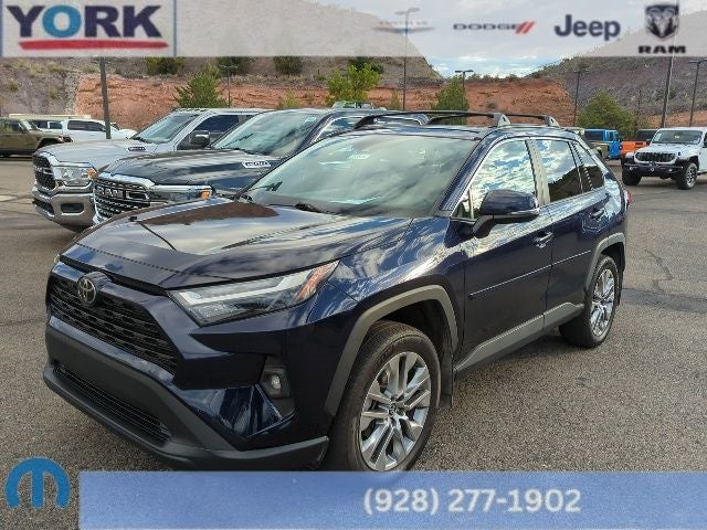 2022 Toyota RAV4 XLE Premium