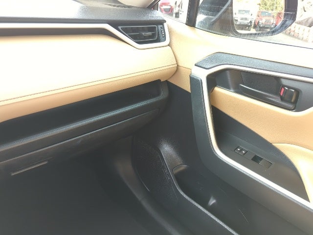 2019 Toyota RAV4 Hybrid LE