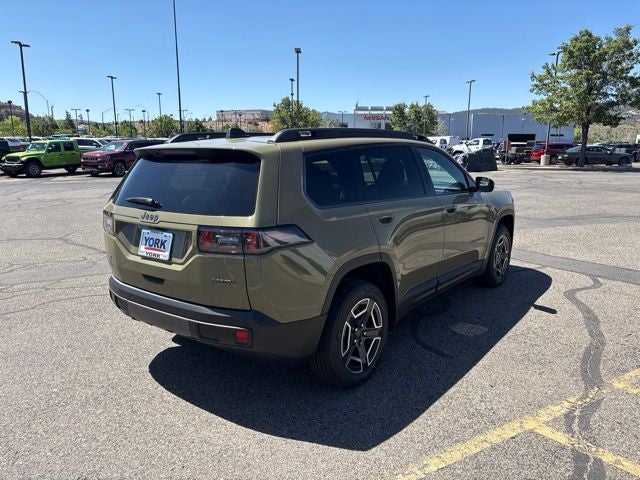 2026 Jeep Cherokee Laredo