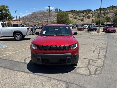 2026 Jeep Cherokee Laredo