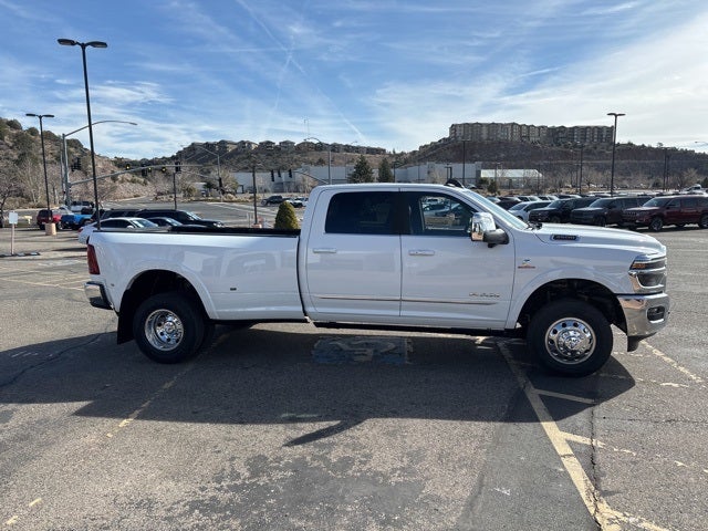 2026 RAM 3500 Limited