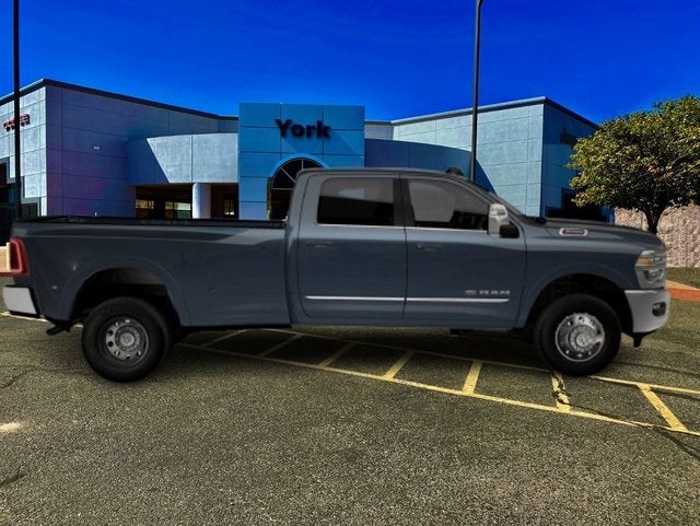 2026 RAM 3500 Limited
