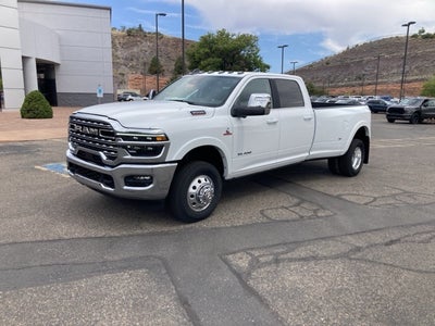 2025 RAM 3500 Limited