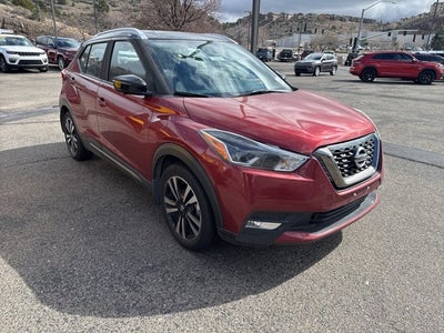 2019 Nissan Kicks SR