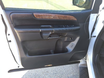 2014 Nissan Armada Platinum