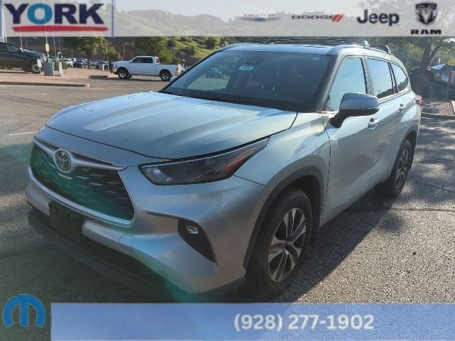 2023 Toyota Highlander XLE