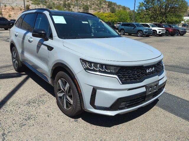 2023 Kia Sorento EX