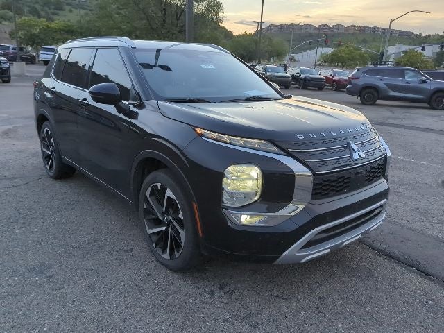 2024 Mitsubishi Outlander SEL Platinum Edition
