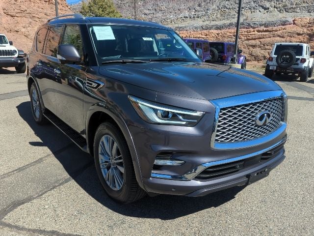 2024 INFINITI QX80 LUXE